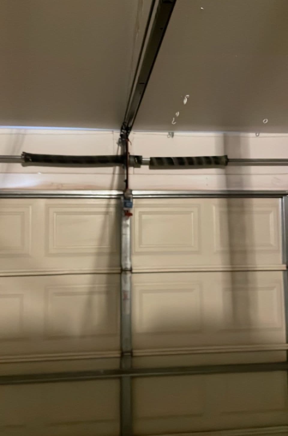 Project Broken Torsion Spring Replacement in North Las Vegas image